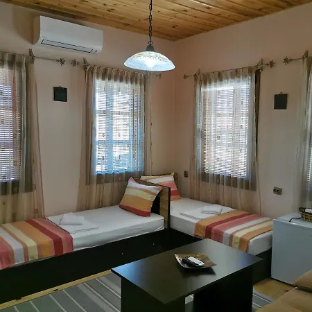 Guest house The Old House Nesebar