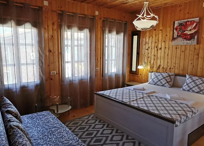 The Old House Guest house 4*