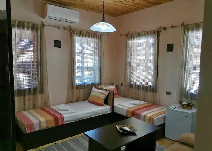 Guest house The Old House Nesebar